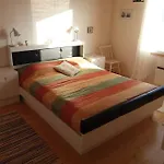 Sunin Tupa Apartment *